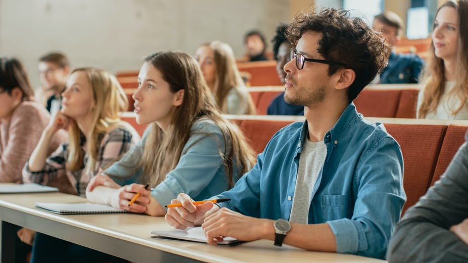 L’université, un lieu incontournable pour documenter les transformations de la planète. Shutterstock